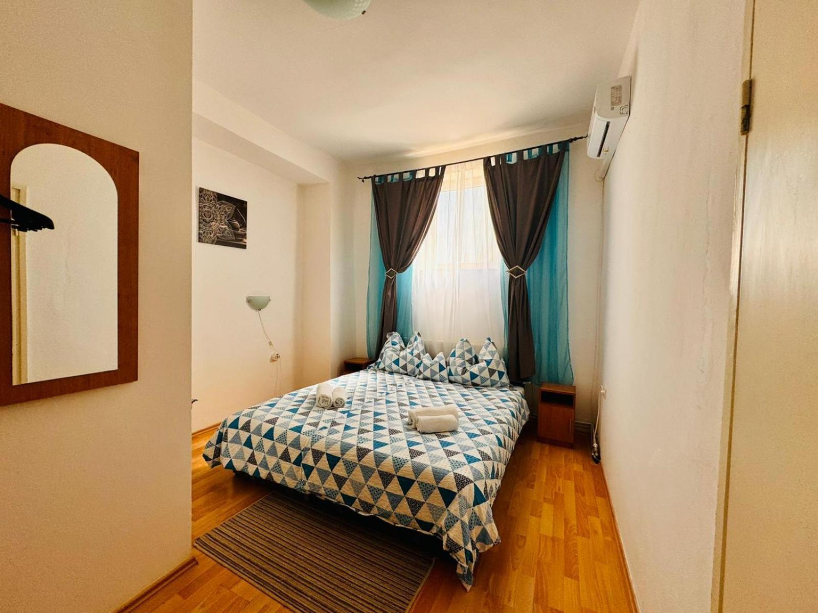 Pensiunea Schwartzy Hotel Makó Buitenkant foto
