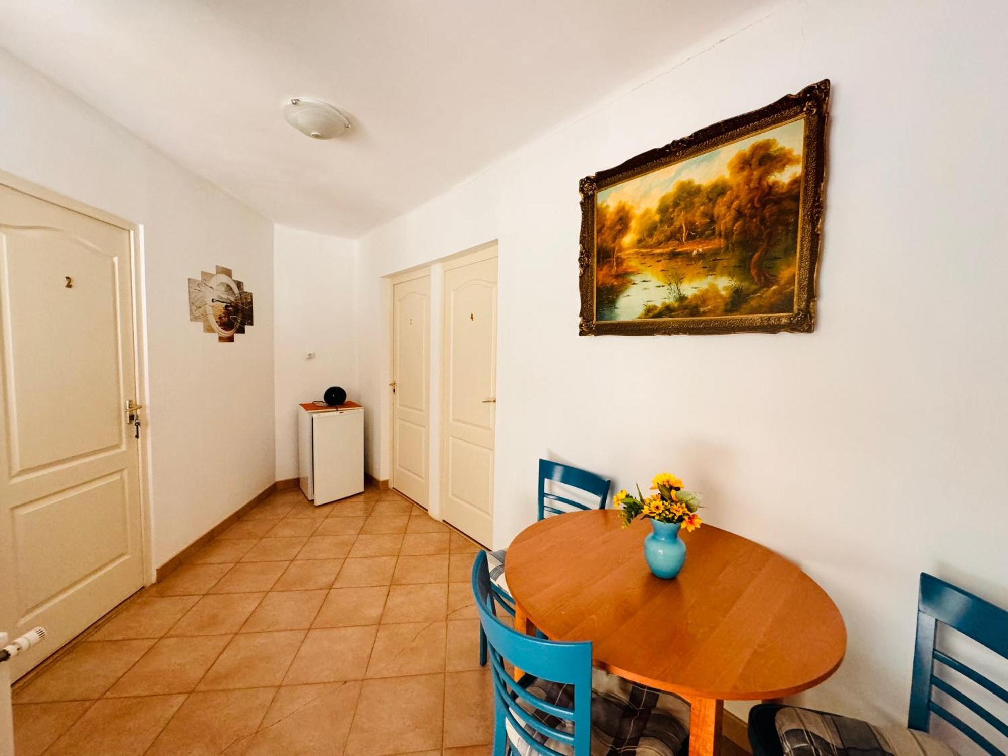 Pensiunea Schwartzy Hotel Makó Buitenkant foto